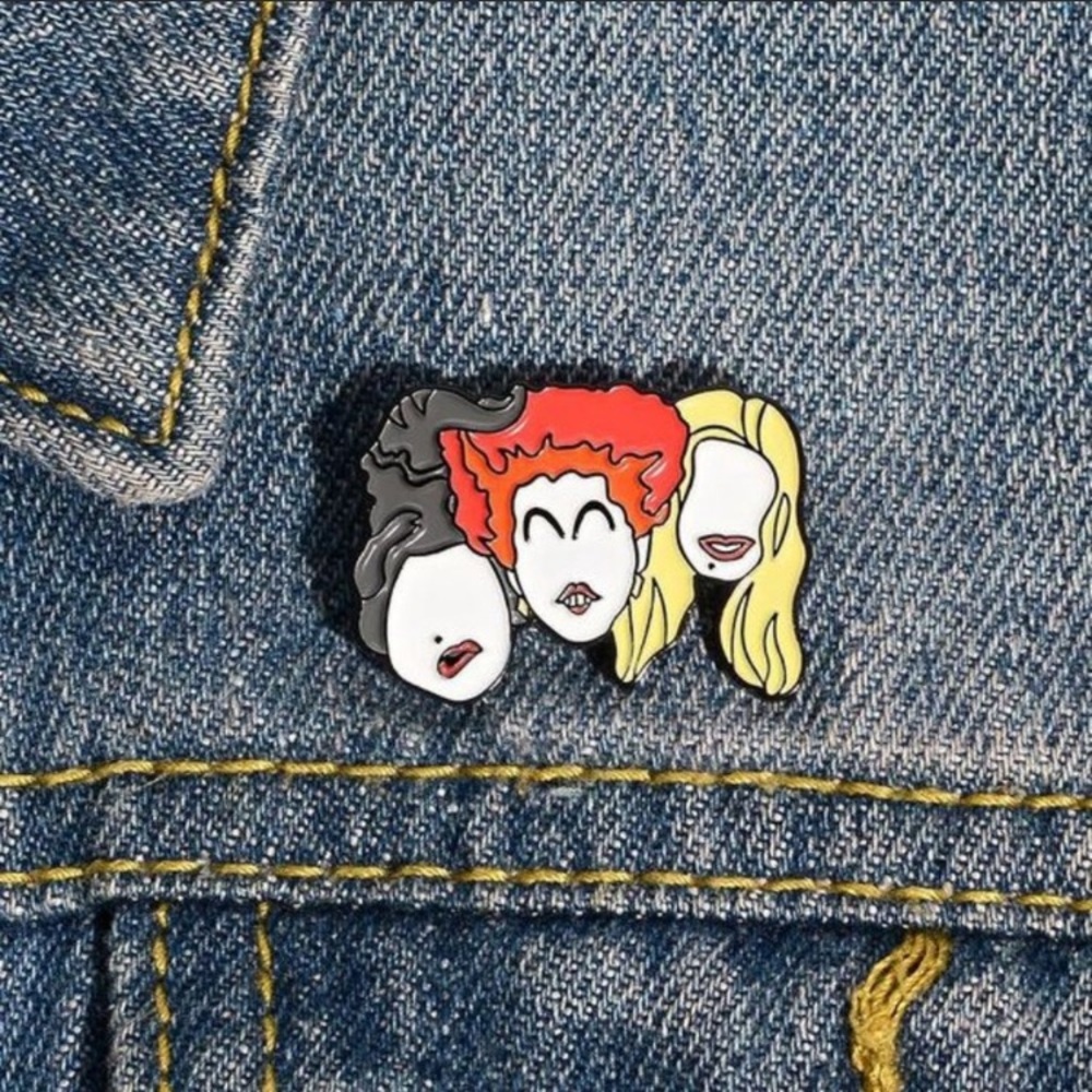 1 LEFT! Hocus Pocus Witch Witches Halloween Pin - Picture 2 of 10